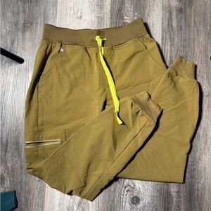 Figs Joggers with Bright Yellow Drawstring